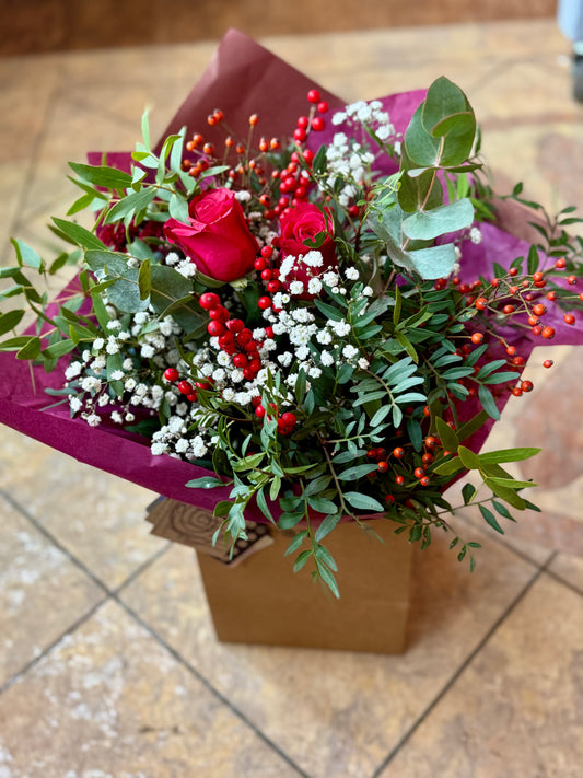 Fresh Christmas Berry Bouquet Small