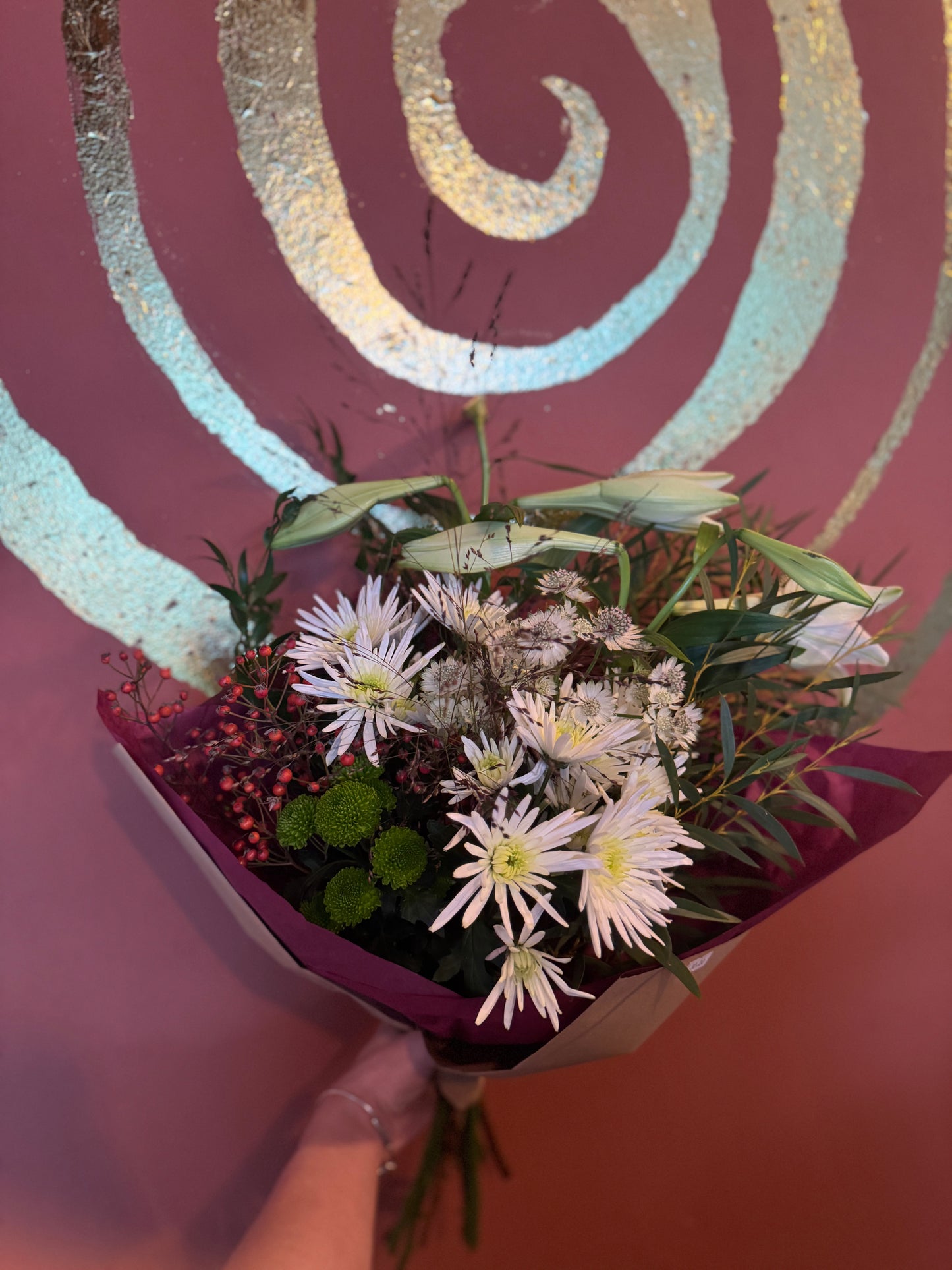 White Christmas Fresh Bouquet