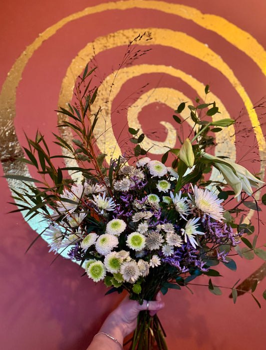 Winter Wildness Fresh Bouquet