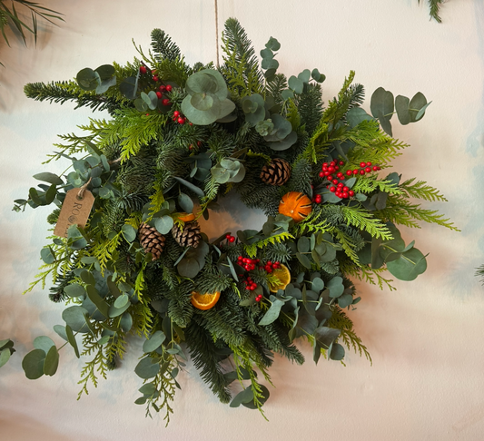 Medium Traditional Wreath