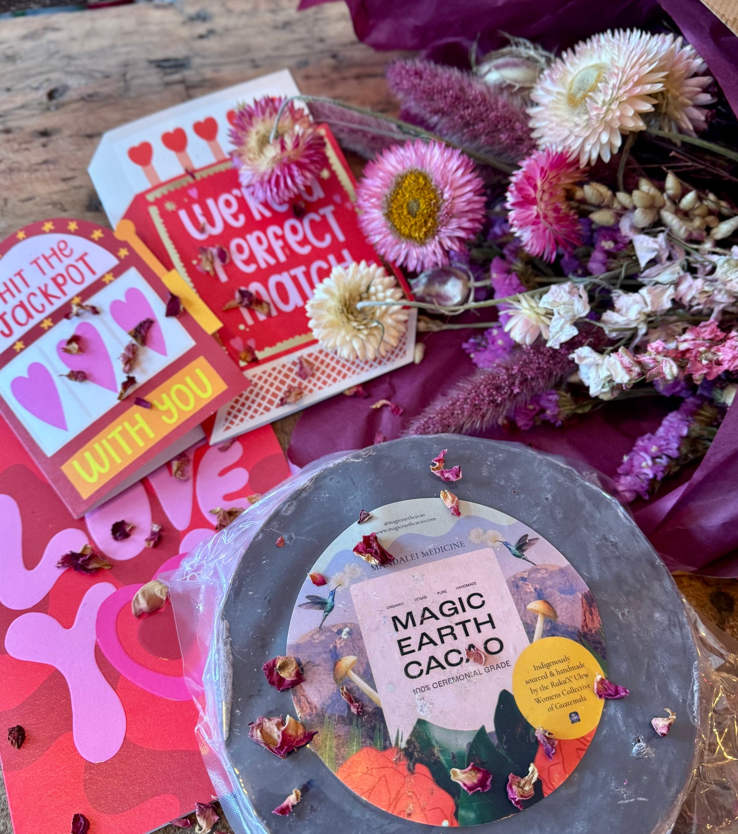 Valentines Bundle 4 - Dried Flowers, Large Cacao, Card