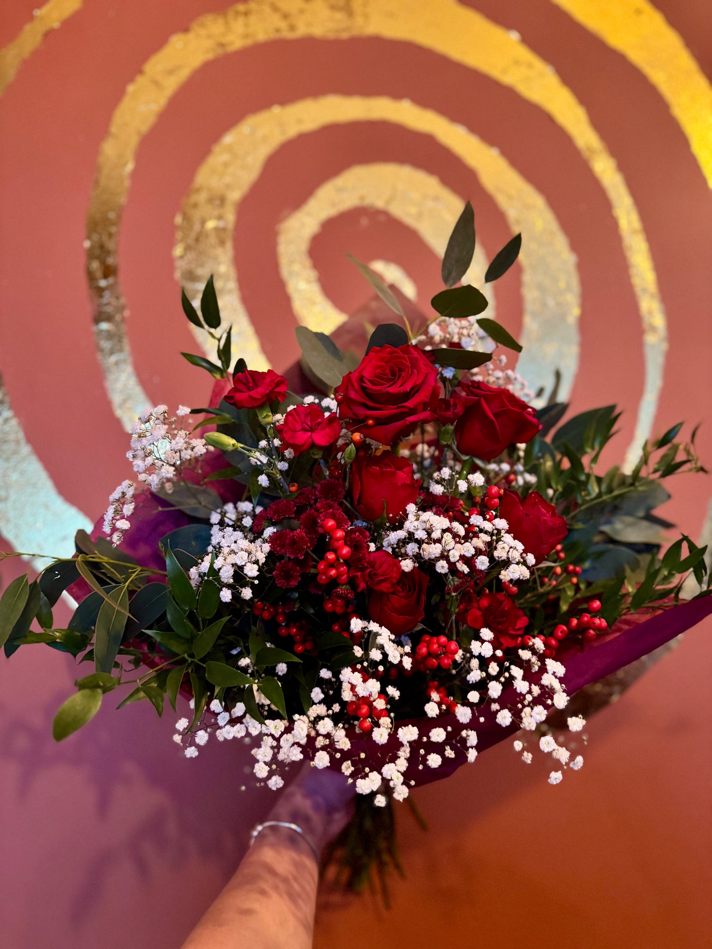 Fresh Christmas Berry Bouquet Medium