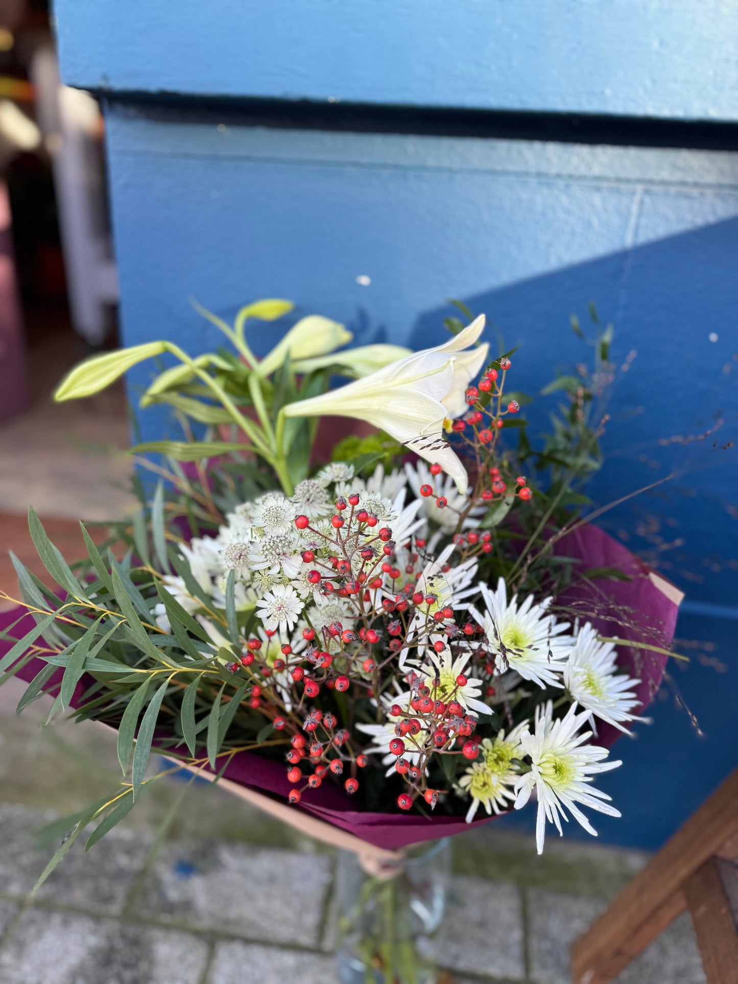 White Christmas Fresh Bouquet