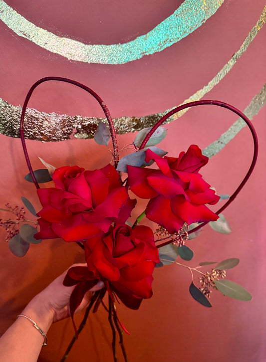 Fresh Valentines Heart - 3 Reflexed Roses