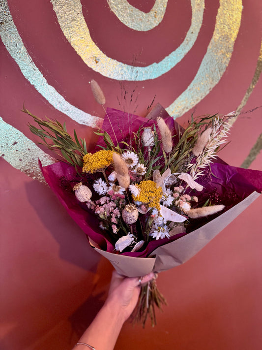 Everlasting Dried Bouquet - Whites & Yellows